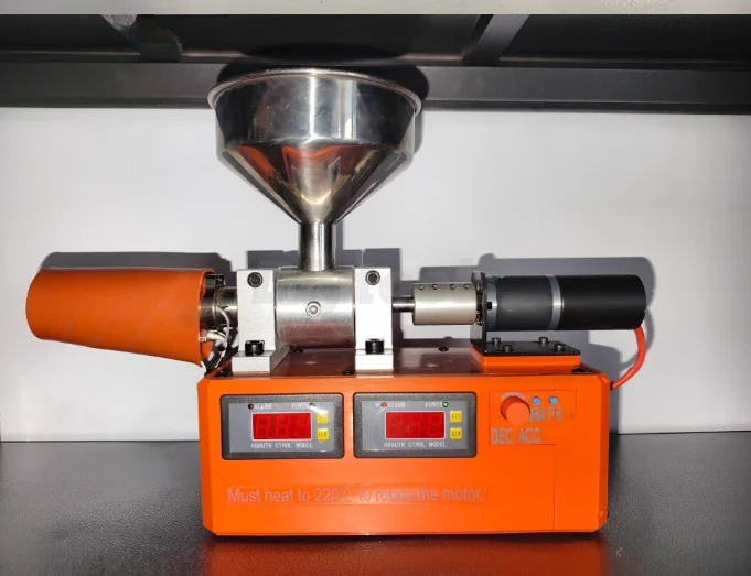 Extrusora de Filamento 3D de M - 3D Printing Waste avaliação e preço